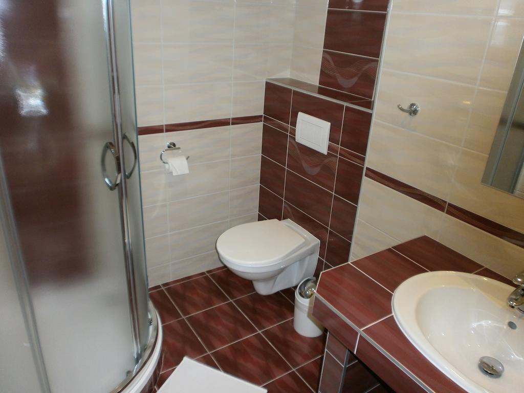 Mělník Hotel U Cisare المظهر الخارجي الصورة