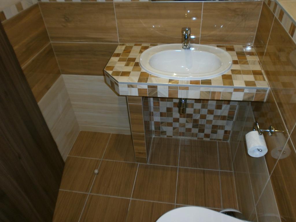 Mělník Hotel U Cisare المظهر الخارجي الصورة