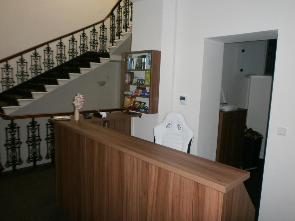 Mělník Hotel U Cisare المظهر الخارجي الصورة